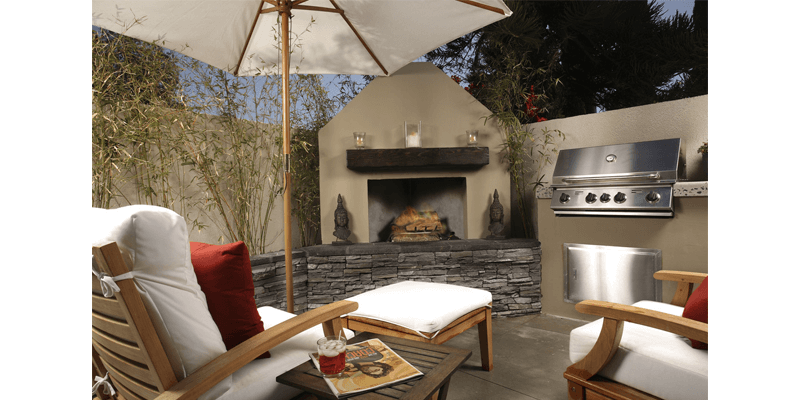 Custom Outdoor Kitchens
